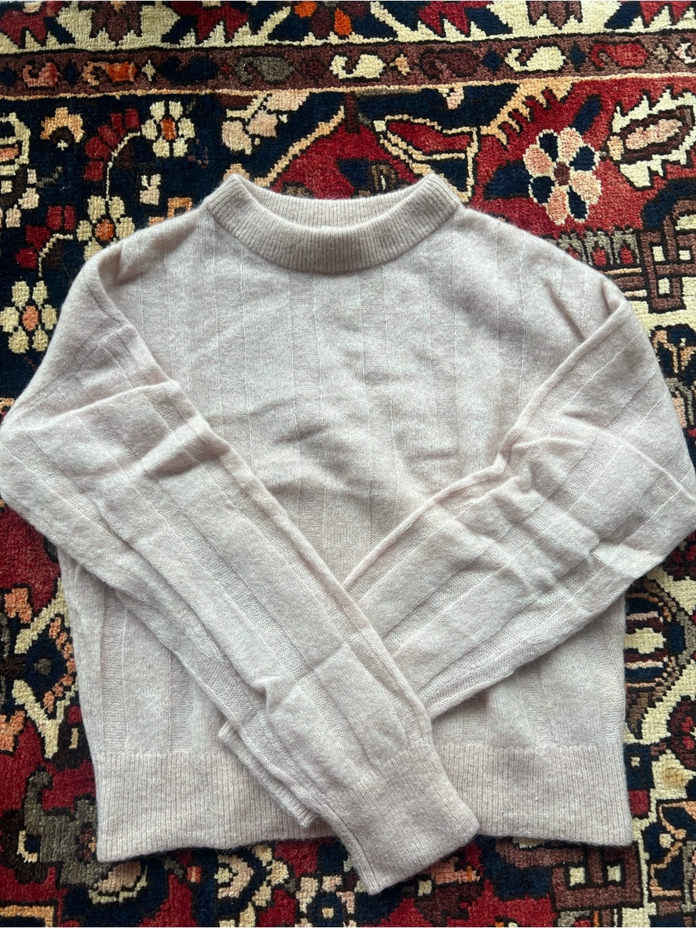 Mohair Blend Classic Crewneck Women's Sweater in Soft Light Blush Pink H&M